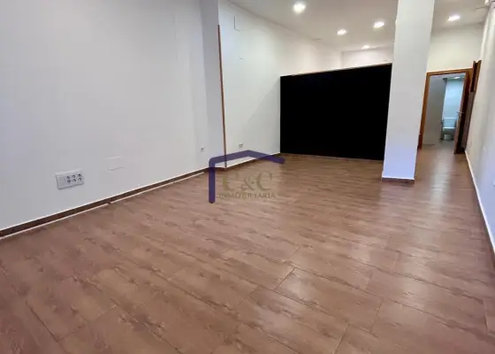 alquiler de local en Manzanares, Centro