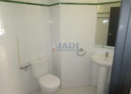 alquiler de local en Valdepeñas, CENTRO en Valdepeñas