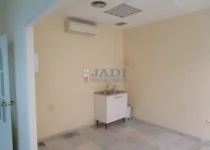 alquiler de oficina en Valdepeñas, CENTRO en Valdepeñas