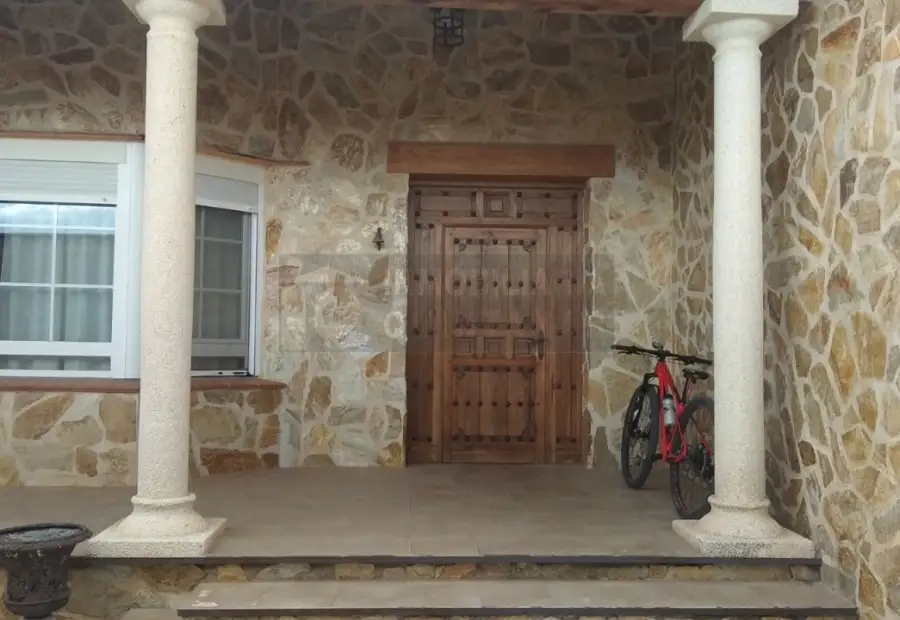 Casa 3 habitaciones En buen estado Miguel Esteban en Miguel Esteban