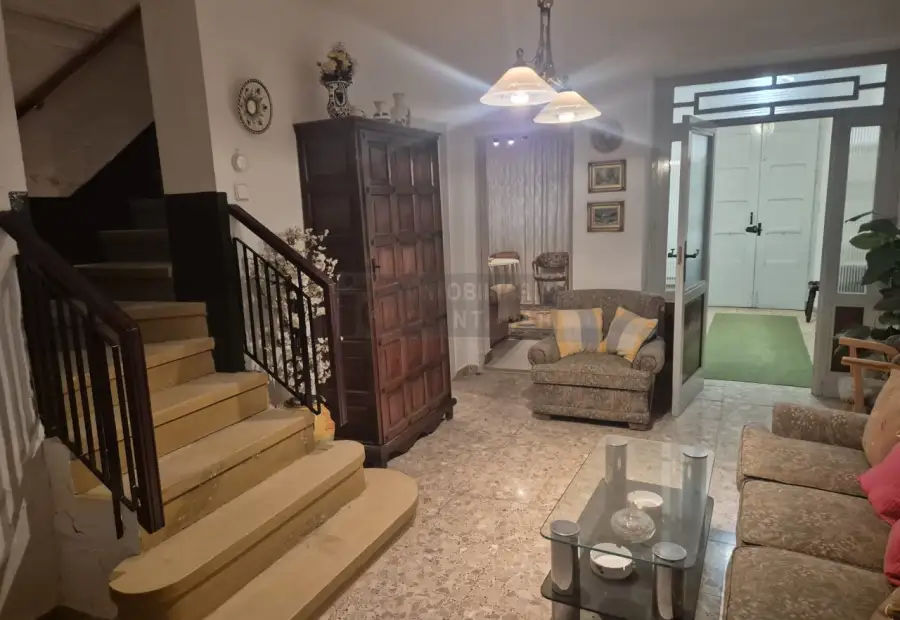 Casa 6 habitaciones En buen estado La Puebla de Almoradiel en La Puebla de Almoradiel