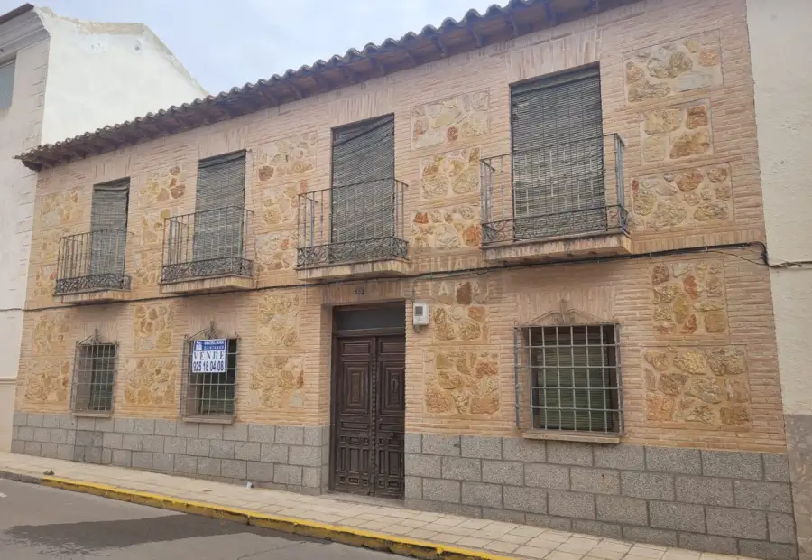 Casa A demoler o reconstruir Corral de Almaguer en Corral de Almaguer