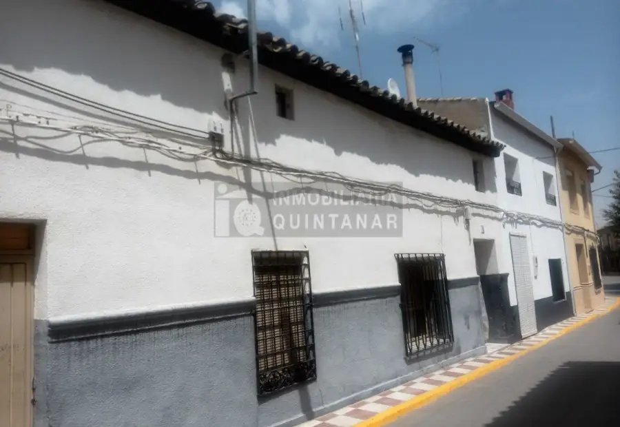 Casa A demoler o reconstruir La Villa de Don Fadrique en La Villa de Don Fadrique