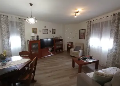 Casa/Chalet adosado En Venta Urbanización Oriente Calle Oásis, Tomelloso en Tomelloso