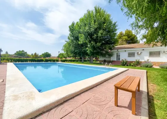Casa Chalet en Argamasilla de Calatrava