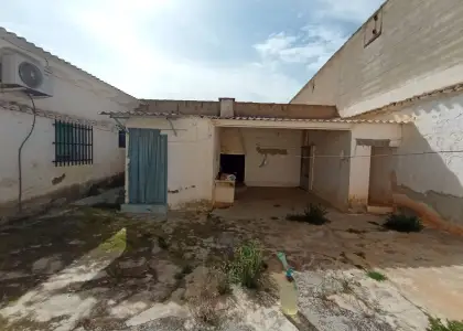 Casa/Chalet pareado En Venta Calle Duque de Alba, Argamasilla de Alba en Argamasilla de Alba
