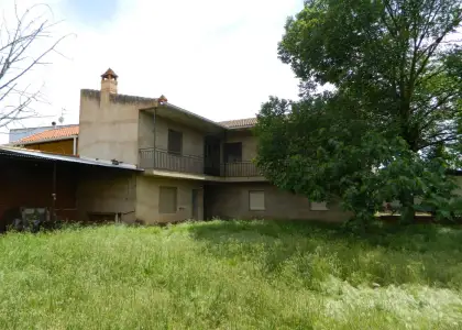 Casa con terreno en Calle Lope de Vega 12 en Malagón