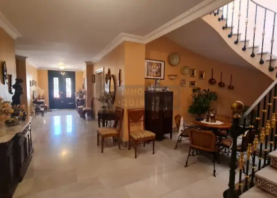 Casa de pueblo 9 habitaciones En buen estado Quintanar de la en Quintanar de la Orden