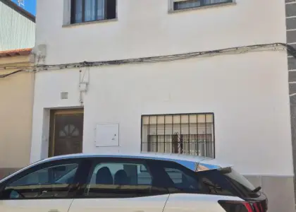 Casa en Puertollano situado en la zona de GOYA en Puertollano