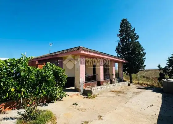 Casa en venta en Albarreal De Tajo - Albarreal De Tajo, 89.990 €, 174 m2, ref. 665393