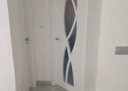 Casa en venta en Alcázar De San Juan, Grupo Renfe, de 90 m2 con 3 dormitorios, baño y aseo por 105.000 €, Ref. 0268 en Alcázar de San Juan