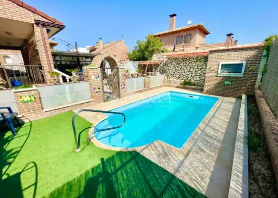 Casa en venta en Cabanillas Del Campo - Cabanillas Del Campo, 524.200 €, 375 m2, ref. 646613