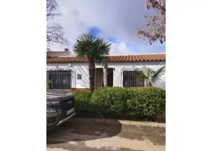 Casa en venta en Llanos del Caudillo(13220) en Llanos del Caudillo