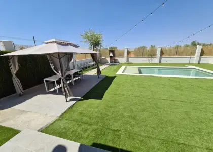 Casa Rural en Valdepeñas, Carretera Infantes en Valdepeñas