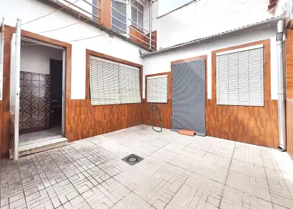 Casa Zona LAS 300 en Puertollano