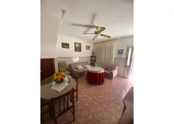 Chalet adosado en venta en Hinojosas de Calatrava