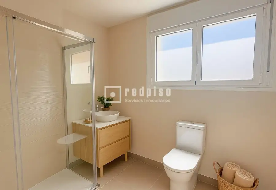 Chalet en venta en Calle del Océano Índico, 8, Distrito Único, Seseña, Toledo en Seseña