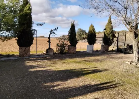 Chalet rústico en venta en Manzanares