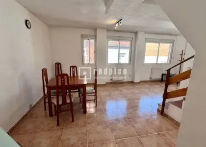 Dúplex en venta en Calle de la Estrella, Distrito Único, Azuqueca de Henares, Guadalajara en Azuqueca de Henares