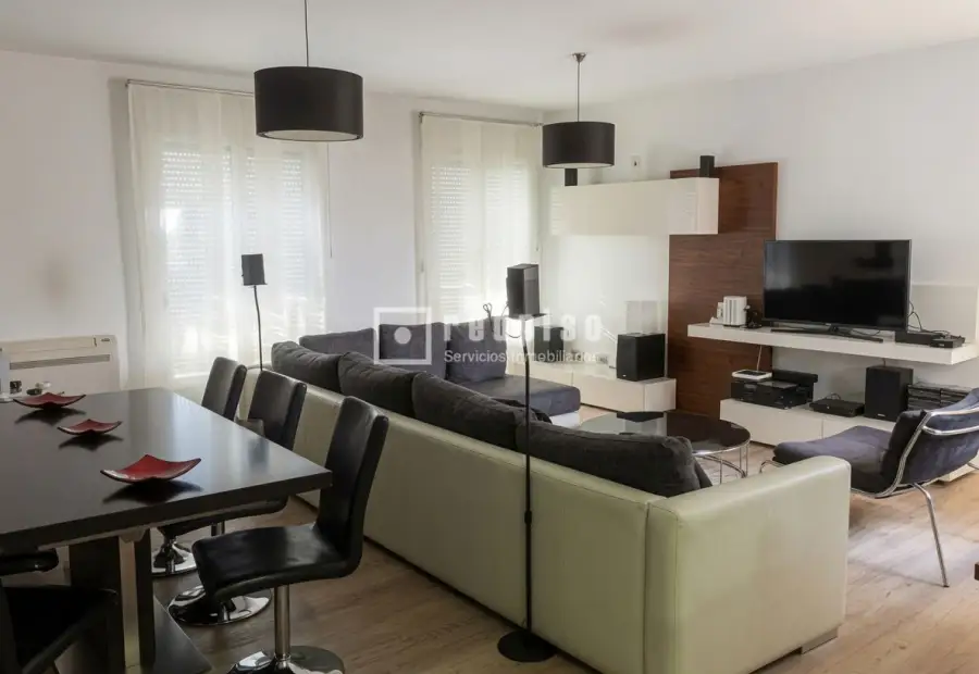 Dúplex en venta en Casarrubios del Monte, Toledo en Casarrubios del Monte