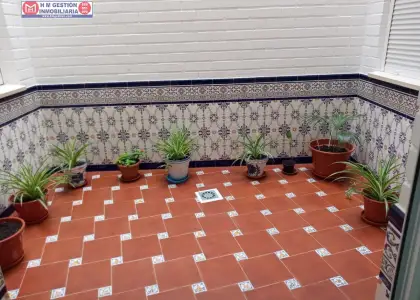 Edificio con tres viviendas en el centro de Tomelloso en Tomelloso