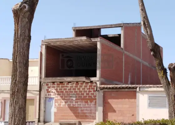 Edificio En buen estado La Puebla de Almoradiel