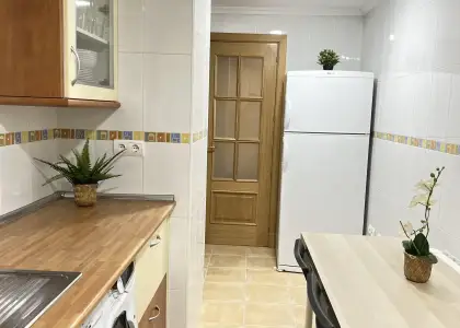 Habitación en piso compartido de 4 habitaciones en Seseña, solo para profesionales. en Toledo