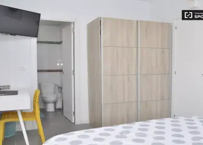 Habitación en piso compartido de 6 habitaciones en alquiler en La Barceloneta en Barcelona