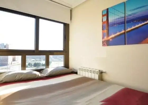 Habitación en piso compartido en madrid.