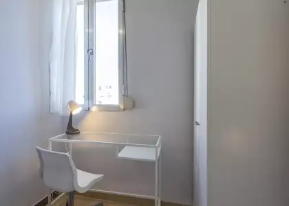 Habitación en un piso compartido de 7 dormitorios en alquiler en Arrancapins, Valencia en Valencia