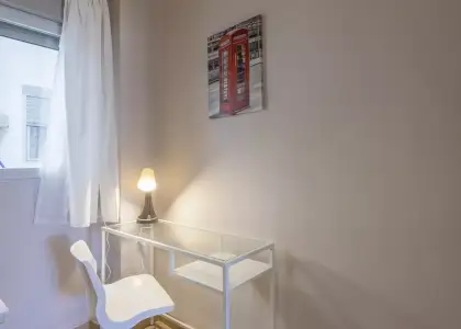 Habitación en un piso compartido de 7 dormitorios en alquiler en Arrancapins, Valencia en Valencia