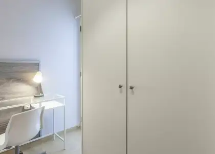Habitación en un piso compartido de 7 dormitorios en alquiler en Arrancapins, Valencia en Valencia