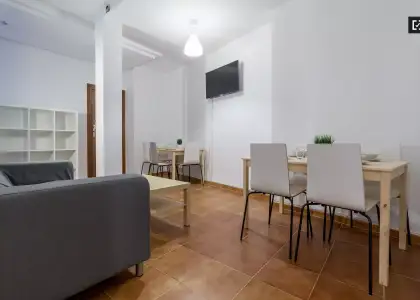 Habitación interior en apartamento de 7 dormitorios, Ciutat Vella en Valencia