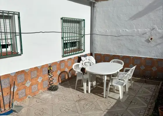 Impecable Adosado en Carretera de Jaén, Albacete - ¡Listo para Entrar a Vivir!