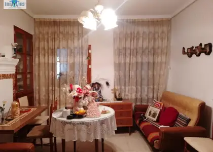 Inmohouse vende casa (ref.l009) en Albacete