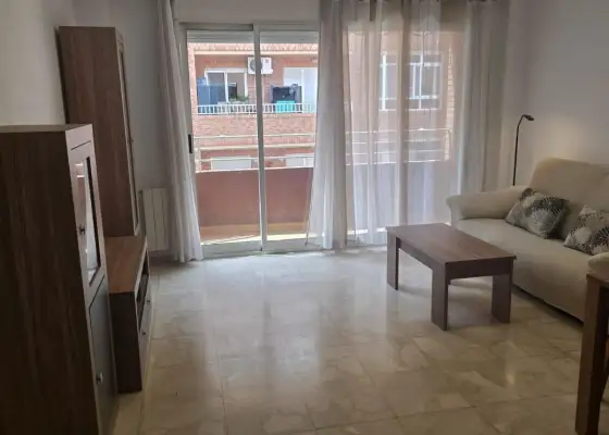 Inmohouse vende piso en zona feria-fiesta del arbol en Albacete