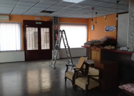local bar de nueva construcción en alquiler en La Solana
