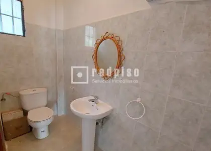 Local comercial en alquiler en Palomarejos, Toledo en Toledo