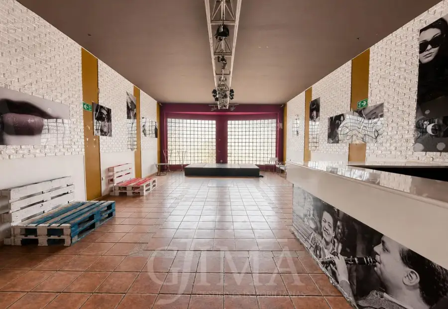 Local comercial en alquiler en pleno centro de Tomelloso en Tomelloso
