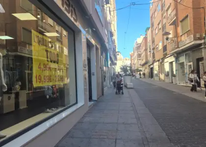 Local comercial en Puertollano situado en la zona de CENTRO en Puertollano