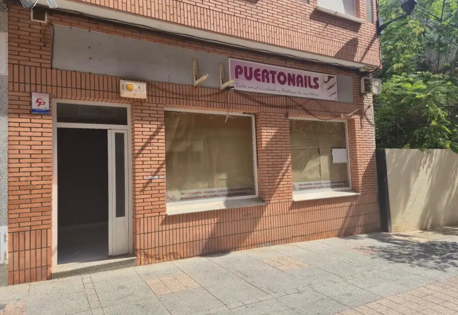 Local comercial en Puertollano situado en la zona de CENTRO en Puertollano