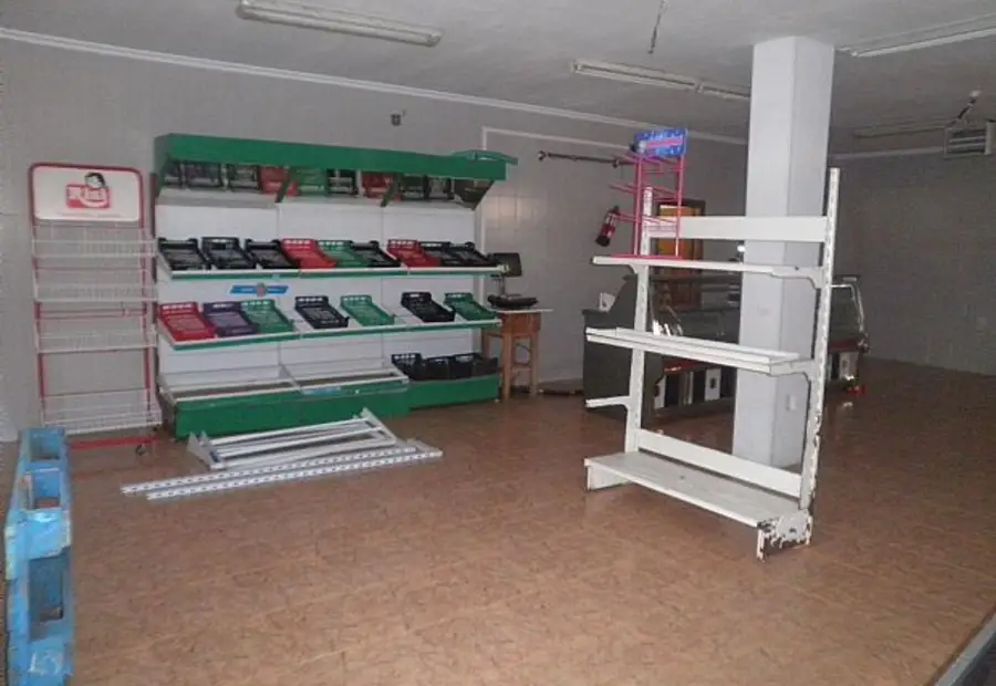 Local En Venta Calle Santa Amalia, Tomelloso en Tomelloso