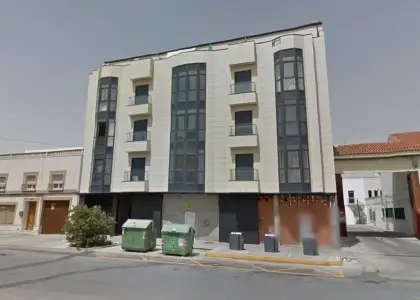 Local En Venta Calle Socuéllamos, Tomelloso en Tomelloso