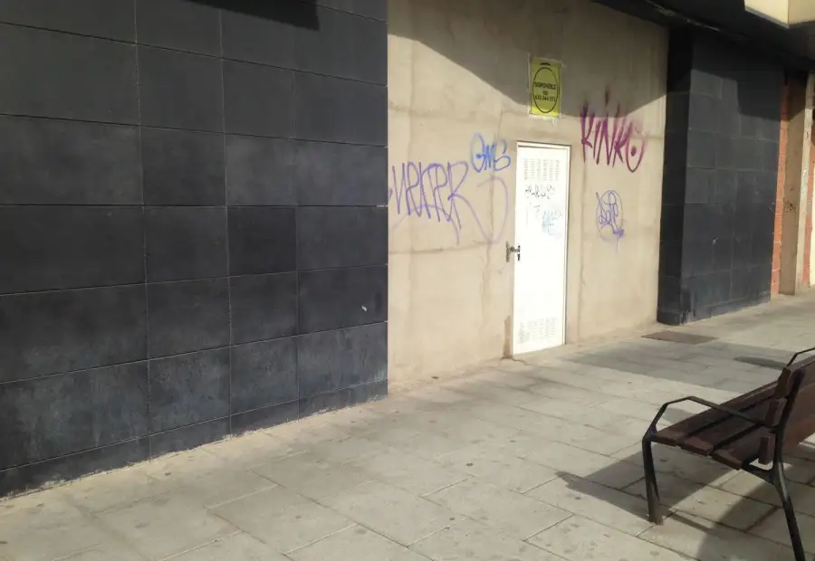 Local En Venta Calle Socuéllamos, Tomelloso en Tomelloso