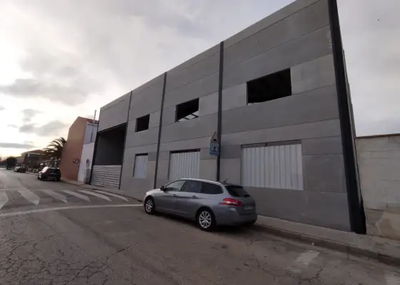 Nave En Alquiler Calle Soria, Tomelloso