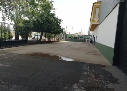 Nave en Valdepeñas, Polígono Avd. las Tinajas en Valdepeñas
