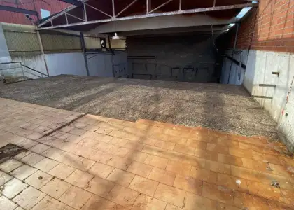 Nave Industrial en Valdepeñas, Avd. Sur en Valdepeñas