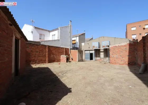 Nave Industrial en Venta en Alcázar de San Juan - Oportunidad Única