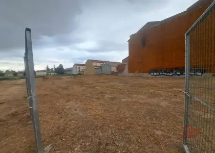 Parcela en venta en Herencia, de 155 m2 por 26.000 €, Ref. 0081 en Herencia