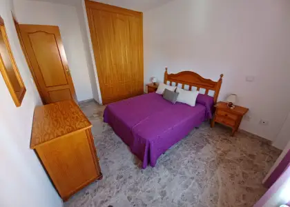 Piso de dos dormitorios con Plaza de Garaje y Piscina en Alcázar de San Juan